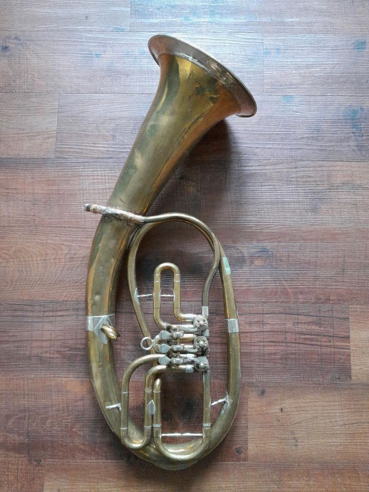 Tenorhorn Horn Instrument Musikinstrument Deko in Meggerdorf