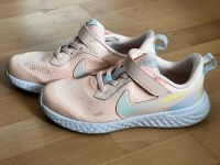 NIKE Sneaker mit Klett f. Mädchen Größe 31 Hannover - Döhren-Wülfel Vorschau