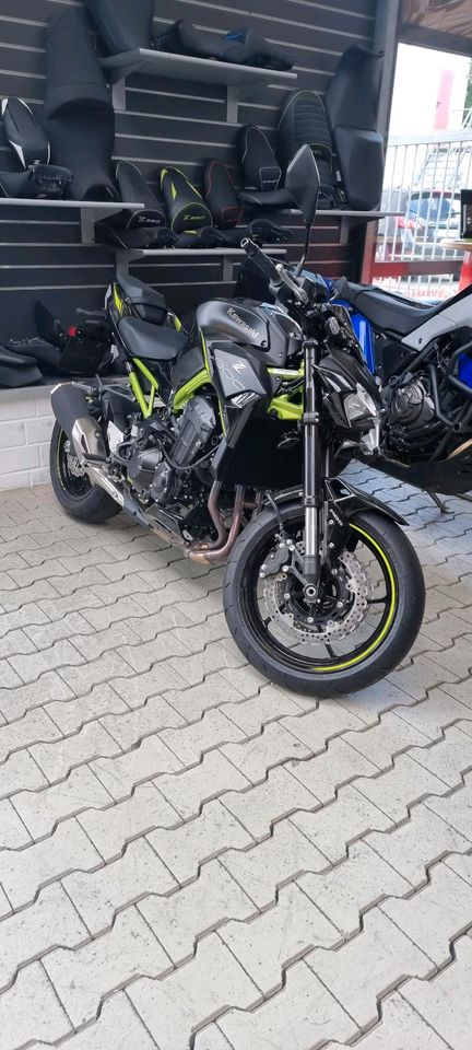 Motorrad Kawasaki z900  wie neu!!! in Rheine