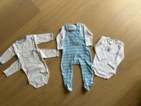 PAKET Baby 62 68 Latzhose Strampler Bodys Bodies Langarmshirt Rheinland-Pfalz - Gau-Bischofsheim Vorschau