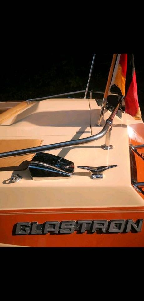 Glastron SSV164 Sportboot Klassiker. Alles gemacht, einfachh los in Solingen