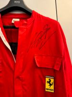 Original Ferrari Boxenstopp Anzüge Michael Schumacher Unterschrif Berlin - Hohenschönhausen Vorschau