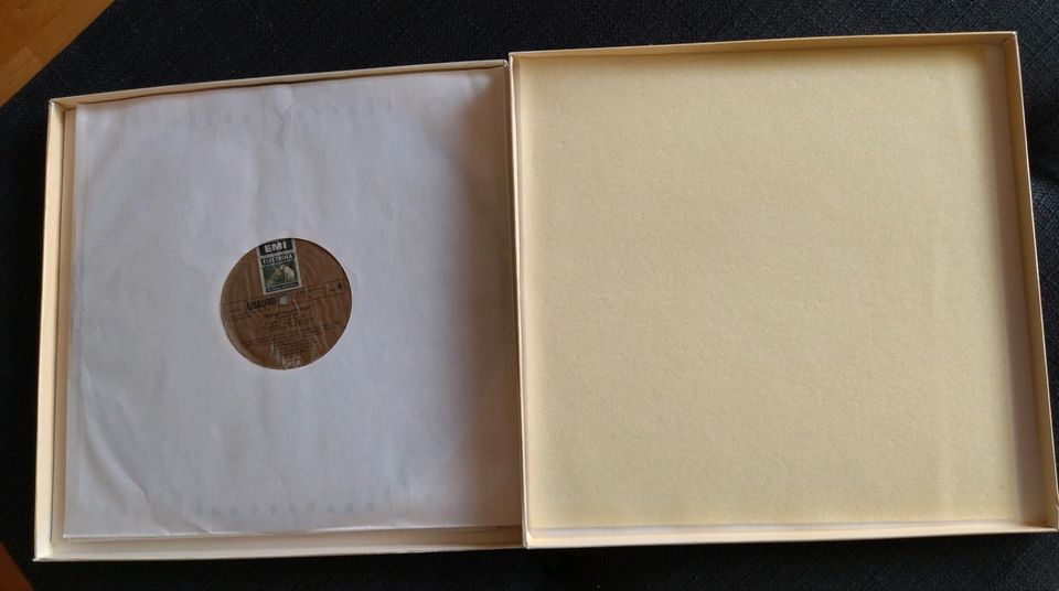 2 LPs Der Bettelstudent Operette Aufnahme von 1973 im Karton in Schlüchtern
