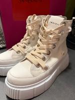 Inuikii Sneaker in Größe 39 Dortmund - Innenstadt-West Vorschau
