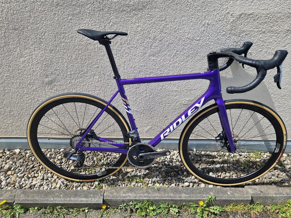 Ridley Helium SLX Disc Sram Force AXS in Poing