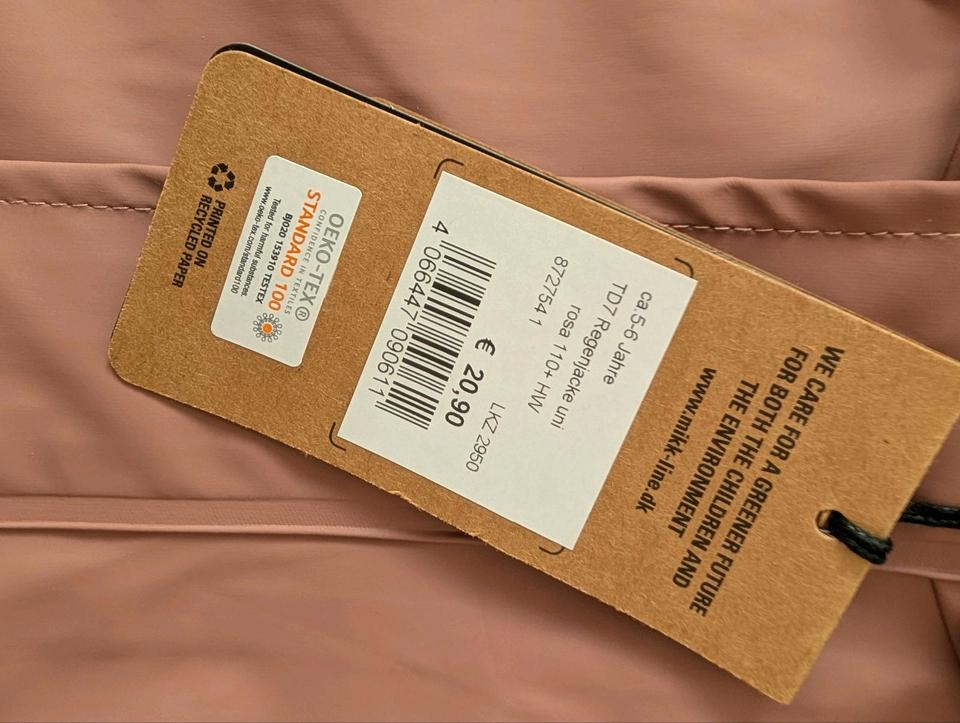 Regenjacke Mikk-line Neu mit Etikett altrosa Gr. 110/116/122 in Bramsche