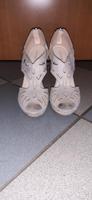 High Heels Rheinland-Pfalz - Mayen Vorschau