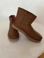 Original UGG Boots, Gr.38, neu, Leder Hannover - Döhren-Wülfel Vorschau