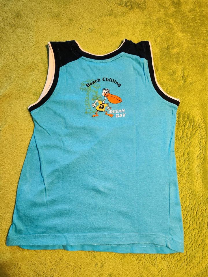 Tanktop Achselshirt Gr. 116 Surfer Sommer T-Shirt ärmellos Jungen in Altenstadt an der Waldnaab