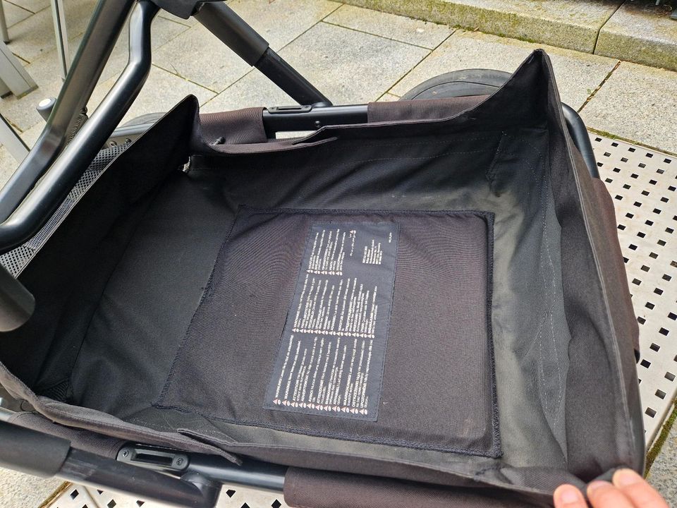 Kombi Kinderwagen Britax Go Big in Bochum