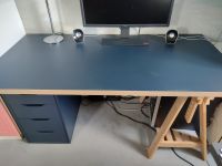 IKEA! Schöner, stylischer Schreibtisch, dunkelblau, super Zustand Schleswig-Holstein - Schönberg (Holstein) Vorschau
