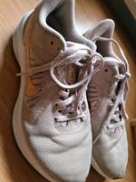 Nike Turnschuhe Gr. 37,5 Bayern - Kumhausen Vorschau