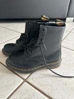 Dr. Martens  neuwertig in Gr. 36 Nordrhein-Westfalen - Neuss Vorschau