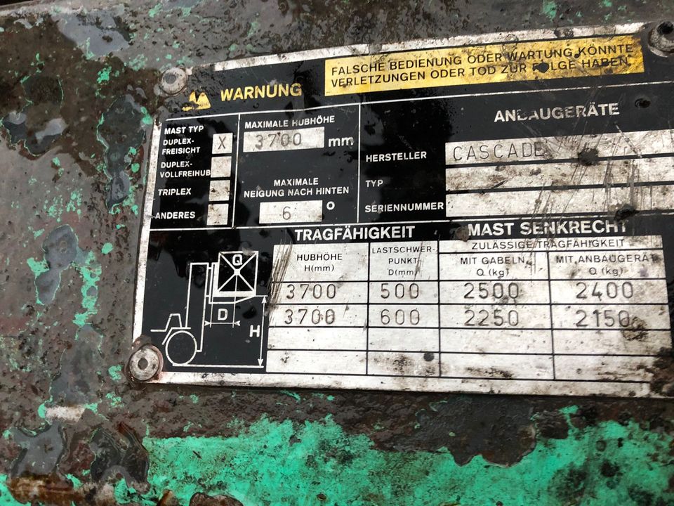 Mitsubishi FD 25 Gabelstapler Dieselgabelstapler Hubstapler in Wagenfeld