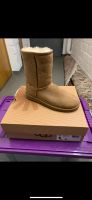 Ugg Boot Classic Short Chestnut 39 Weihnachten Nordrhein-Westfalen - Meerbusch Vorschau