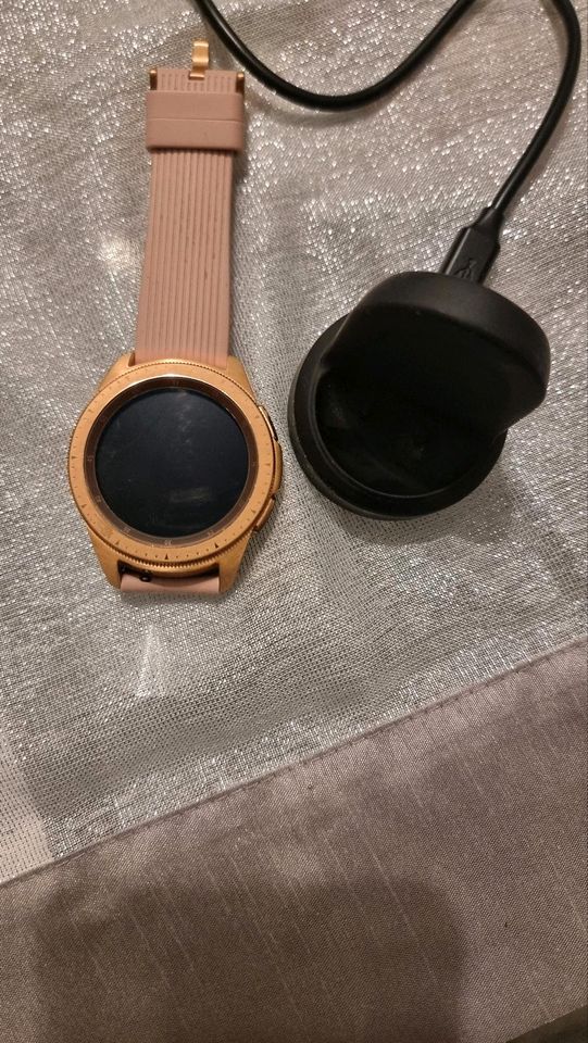 Samsung Galaxy Watch rose gold in Berlin