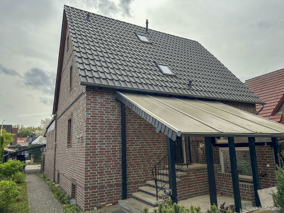 Keine Käuferprovision! Schönes Einfamilienhaus mit Carport in ruhiger Lage! in Braunschweig