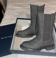 DENIM Tom-TAILER Damen Stiefeletten grau Neu ungetragen m. Karton Nordrhein-Westfalen - Fröndenberg (Ruhr) Vorschau