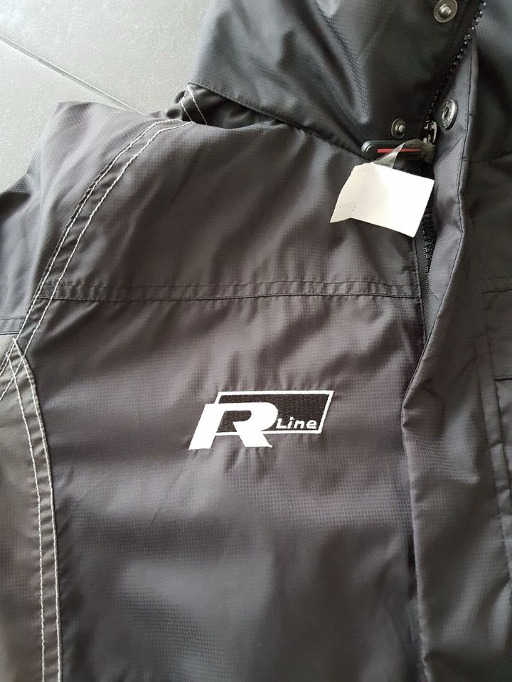 Originale .:R-Line Multifunktionsjacke VW Größe S  *NEU* in Bad Rappenau