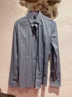 Dunkelblaues Olymp Herrenhemd Nr 6 six slim fit 38 15‘‘ S Freiburg im Breisgau - Altstadt Vorschau