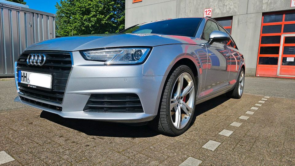 Audi A4 Avant S- Tronic  Quattro/TÜV neu/ Pano/ Schwarzer Dachhi. in Braunschweig