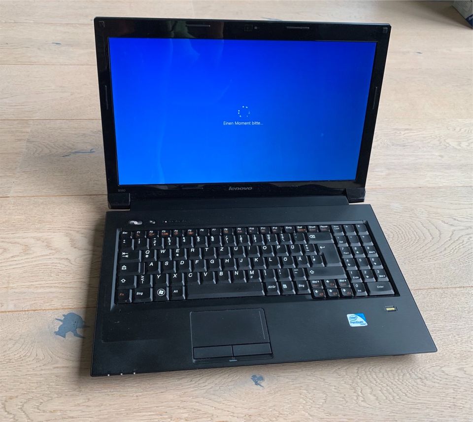 TOP//LENOVO✨B560 Notebook, 16,5“, 500GB HDD,6GB RAM✨ in Berlin