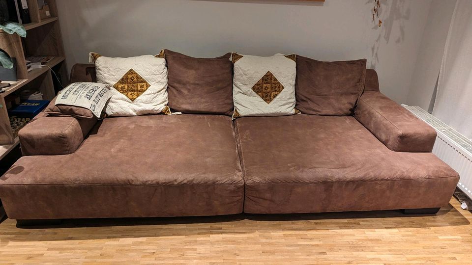 Big Sofa in Braun  300x143cm in Bochum