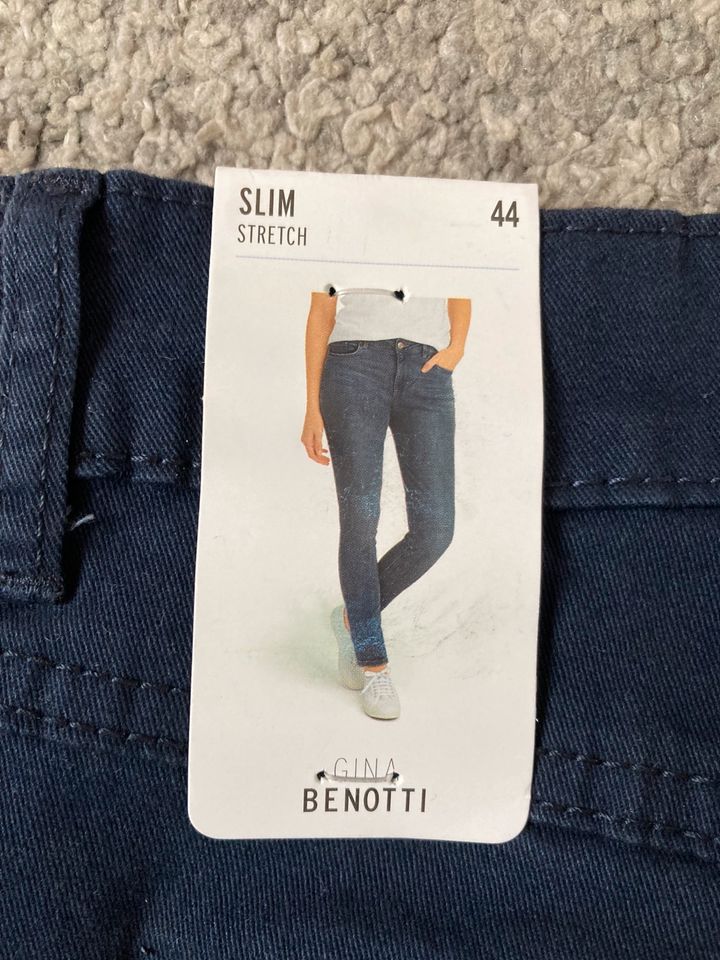 Dunkelblaue Jeans Gina Benotti NEU Gr 44 in Lindlar