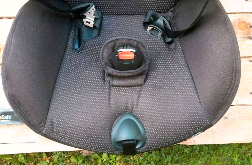 BeSafe iZi Compi X4 ISOfix Kindersitz Kinderschale 0-4 Jahre in Niederwiesa