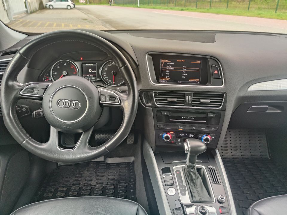 Audi Q5 2.0 TDI quattro S LINE ABSTANDSTEMPOMAT TÜV NEU in Andernach