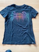 Superdry Damen T-Shirt in Größe S in grau Hessen - Sulzbach Vorschau