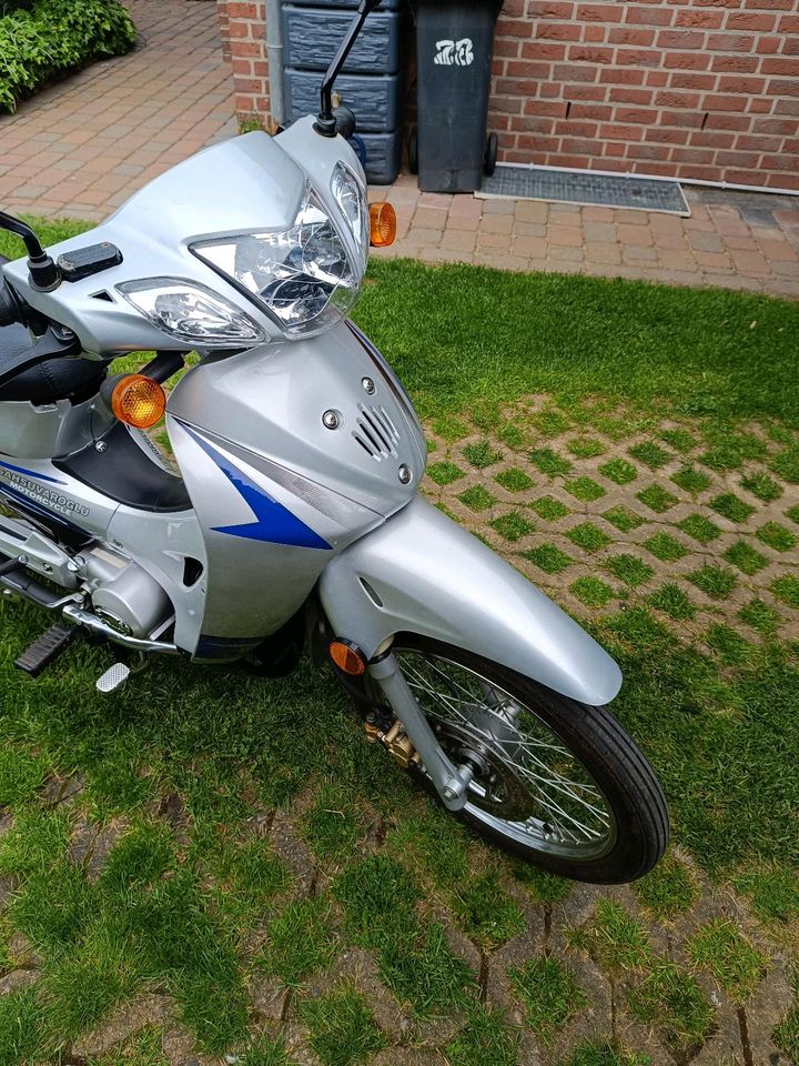 Motorroller/ Moped 100ccm in Minden