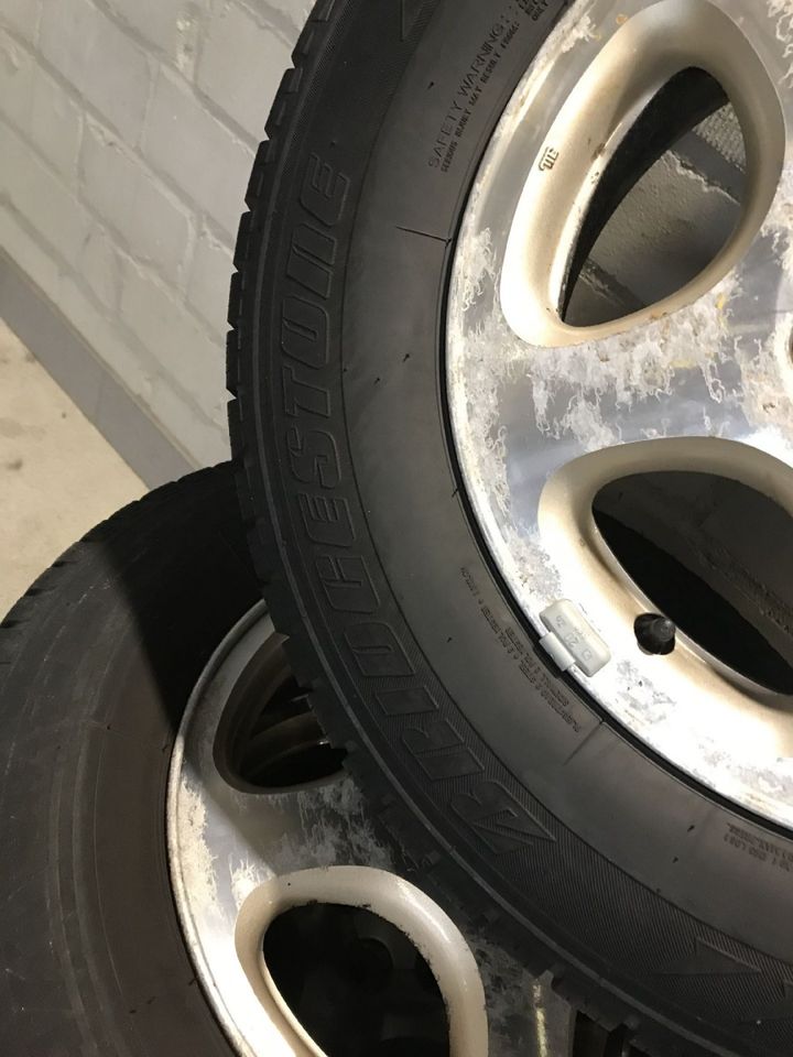 Satz Alufelgen MIT Winterreifen Subaru 205/70R15 96T in Gronau (Westfalen)