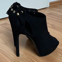 Catwalk High Heels Pumps schwarz Größe 36 Wildleder NEU Nordrhein-Westfalen - Sankt Augustin Vorschau