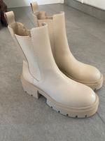 beige Stiefel, H&M Niedersachsen - Cuxhaven Vorschau