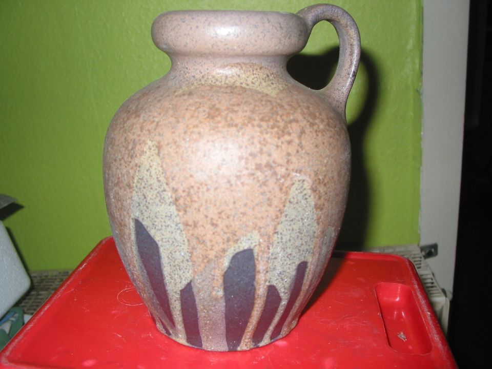 Vase makellos h= 20 cm Boden = 10 cm in Hannover