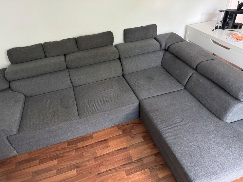 Couch L Form in Essen