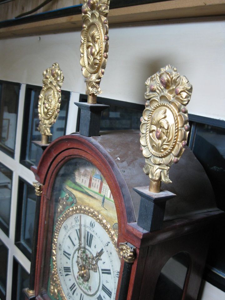 friesische Halbkastenuhr 1. Hälfte des 19 Jh.Staartklok Uhr in Aurich