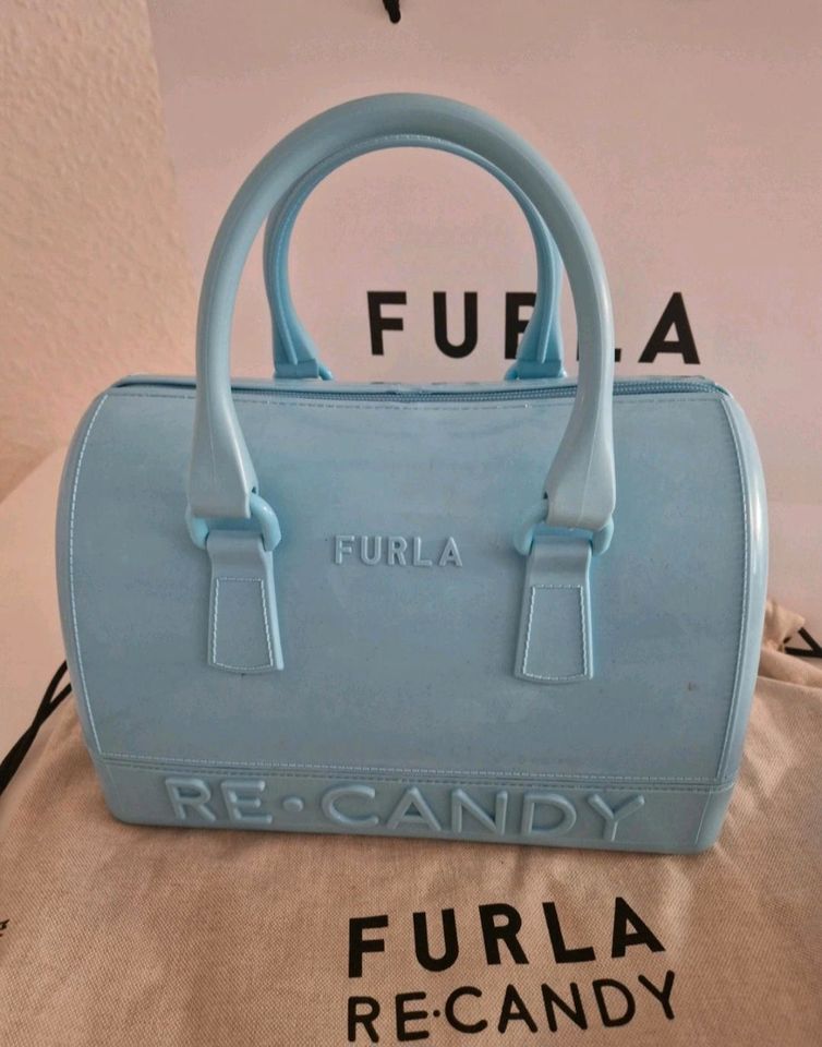 Furla Boston Bag RE Candy in Ettlingen