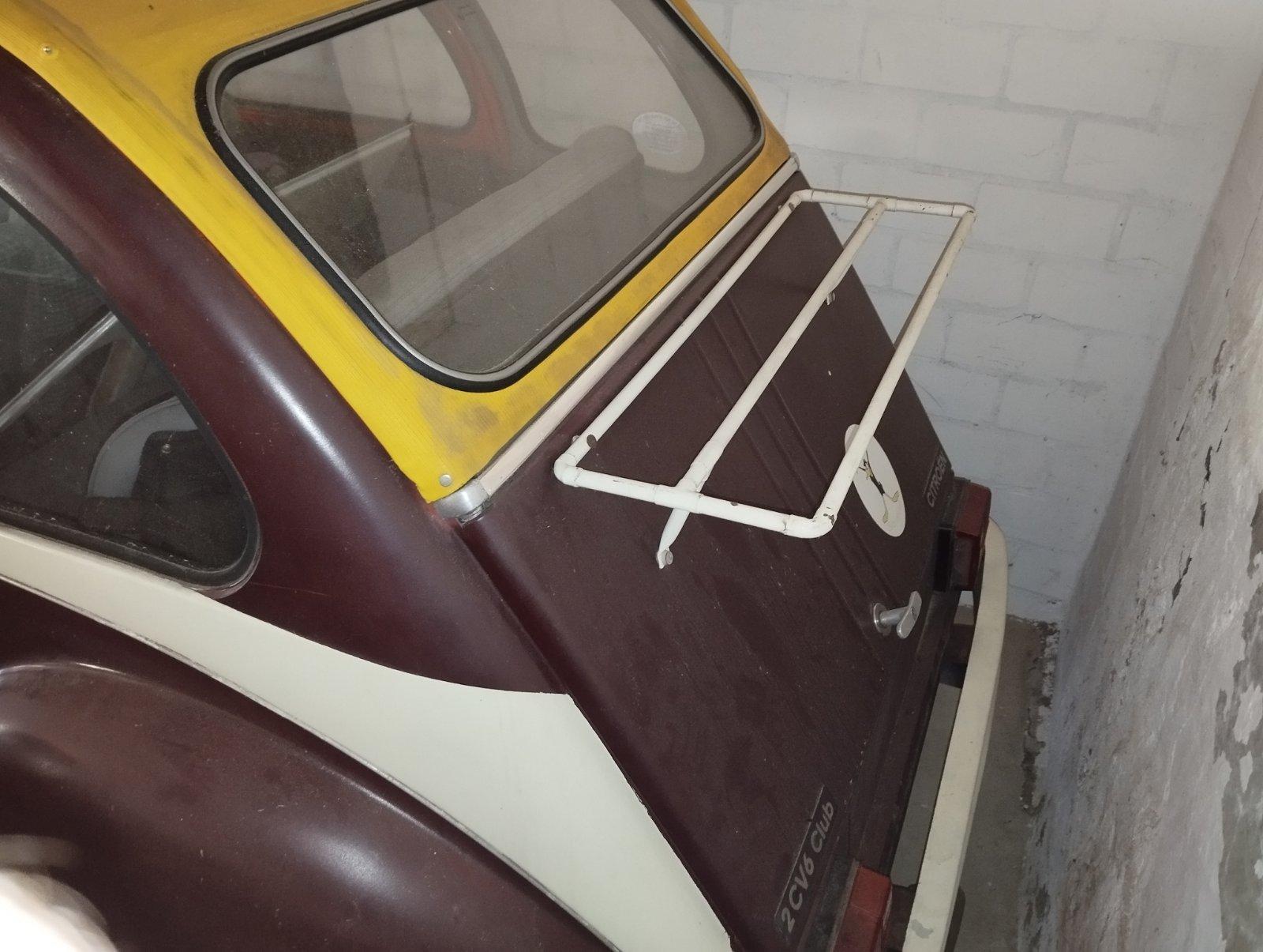 Abbildung des Autos Citroen 2 CV Oldtimer ke…