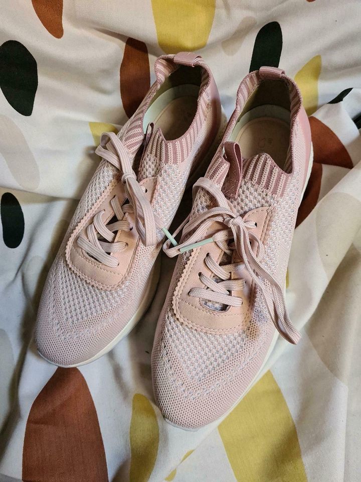 Tamaris, Fashletics Sneaker rosa 40 in Schleswig-Holstein - Quarnbek | eBay  Kleinanzeigen ist jetzt Kleinanzeigen