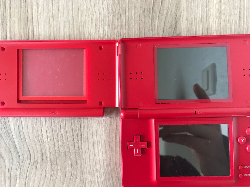 Nintendo DS Lite Reparatur (Gehäuse,  Display,  Touch) Service in Rossau (Sachsen)