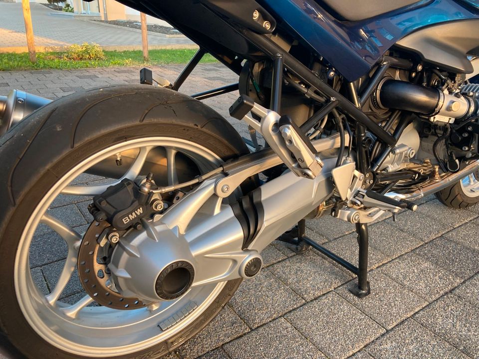 BMW R 1200 R in Günzburg