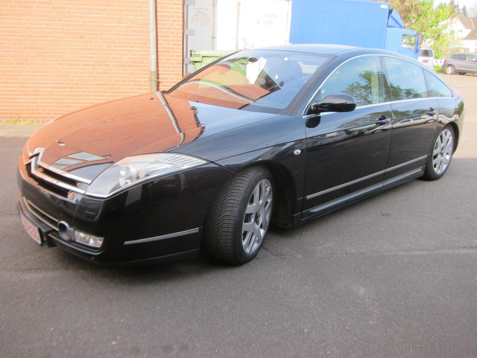 Abbildung des Autos Citroën C6 Exclusive 2.7…