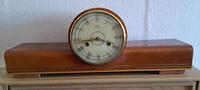 Kaminuhr Tischuhr Antik SONNEBERG DDR Ostalgie Braun aus Holz Annaberg-Buchholz - Mildenau Vorschau