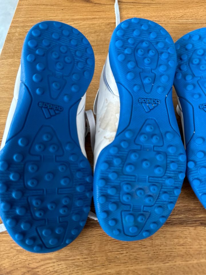 2 x Kinder Fußballschuhe Adidas Copa, Größe 29 in Bielefeld