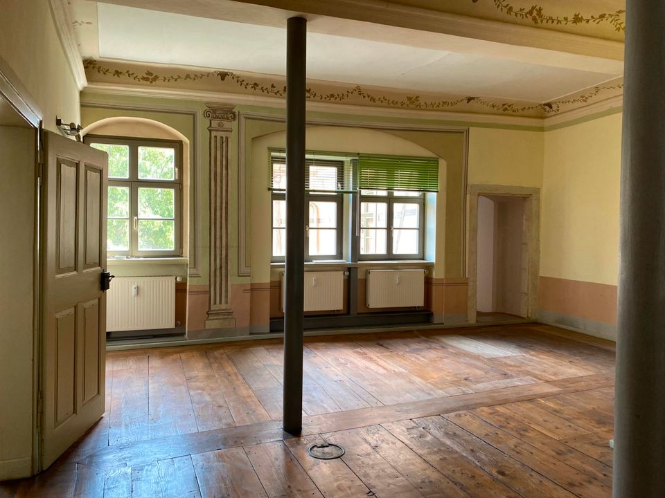 Repräsentative Gewerbeeinheit: 140 m² in charmanten Altbau in Naumburg (Saale)