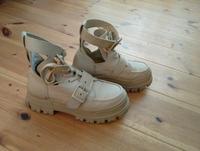 Buffalo Boots "vegan", beige, Größe 39, Top Zustand Schleswig-Holstein - Schleswig Vorschau