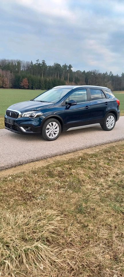 Sx4 s cross in Treuchtlingen