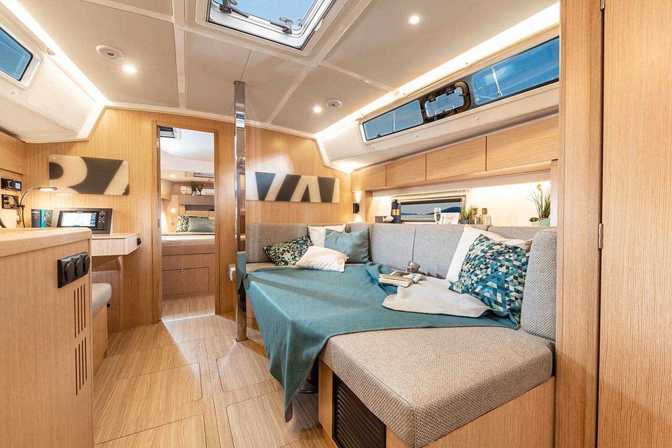 Bavaria C42 Segelyacht Kauf | Yachtinvest | Yachtcharter in Wolfratshausen